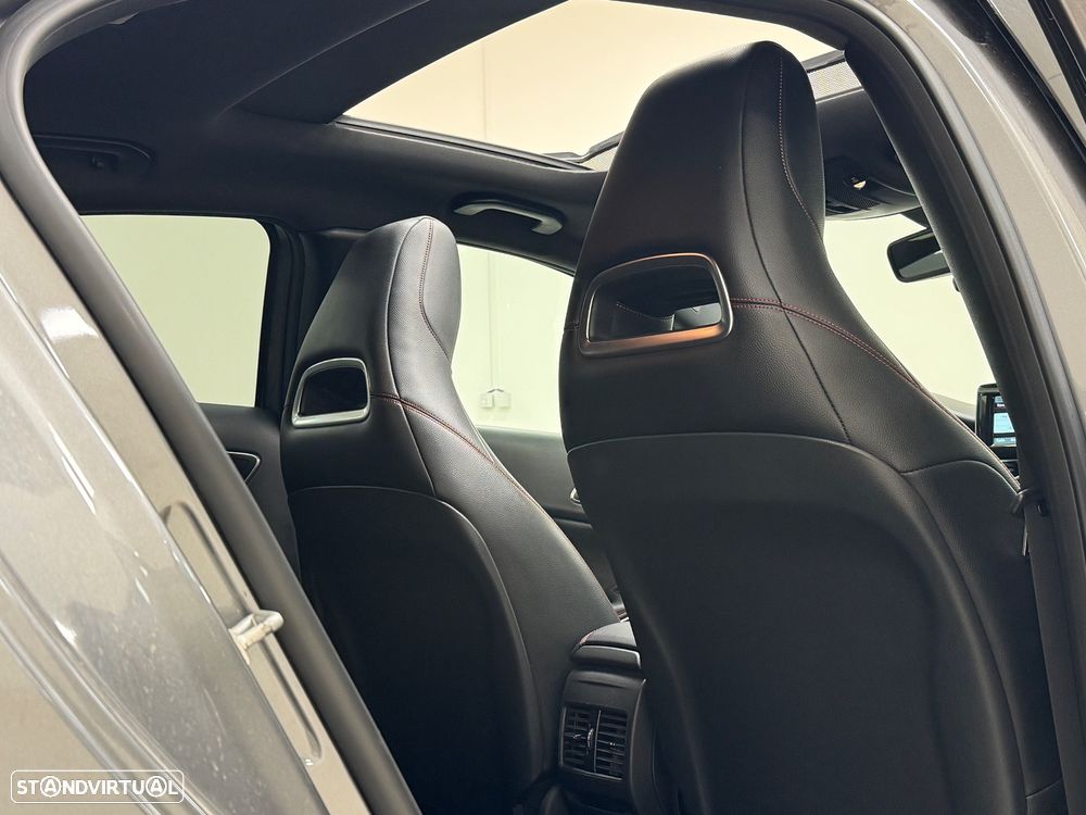 Mercedes-Benz A 180 CDI (BlueEFFICIENCY) AMG Sport - 33