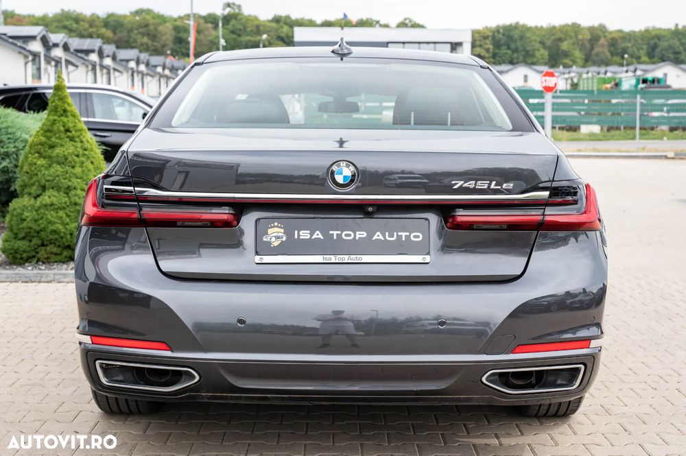 BMW Seria 7 745Le - 3