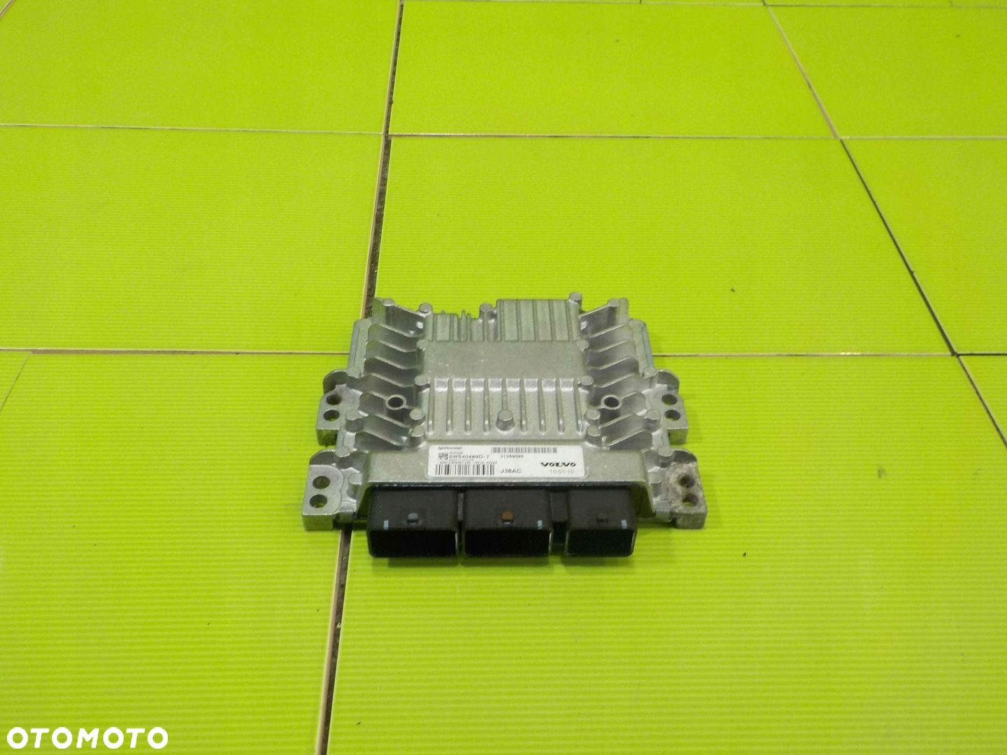 VOLVO S40 II LIFT 2.0 D 10r sterownik komputer silnika 31269095 - 1