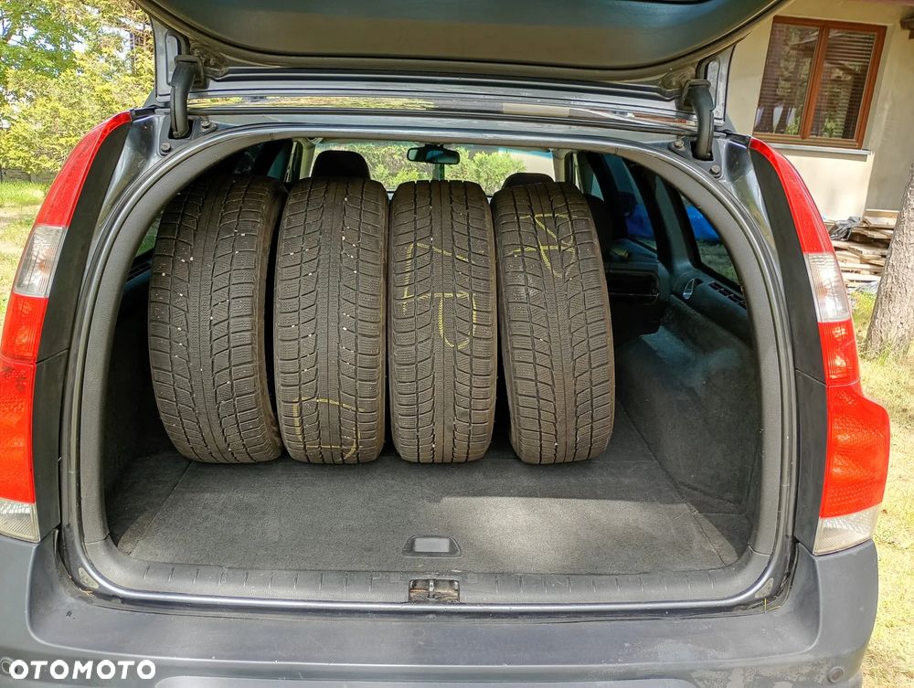 Volvo XC 70 - 15