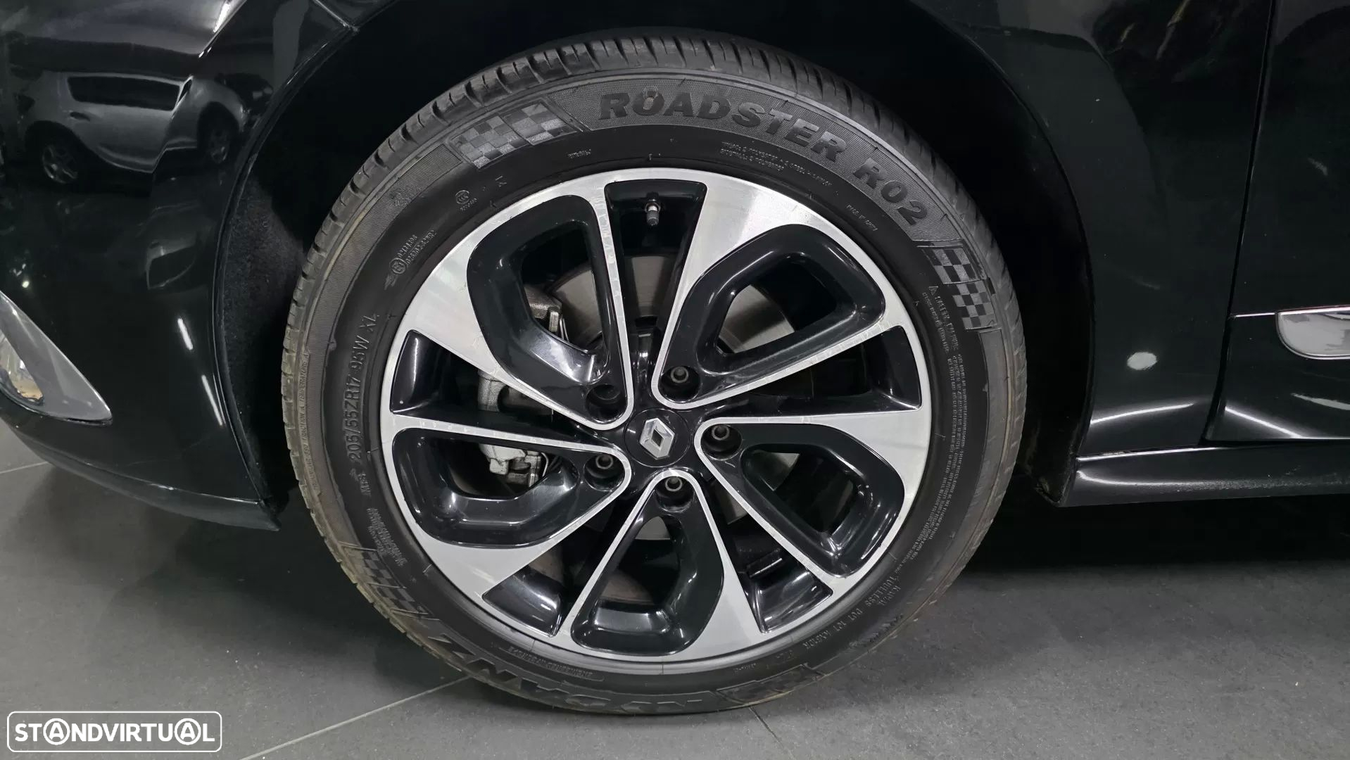 Renault Grand Scénic 1.6 dCi Bose Edition SS - 29