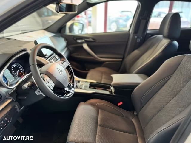 Mitsubishi Eclipse-Cross 4WD Plus Select - 5