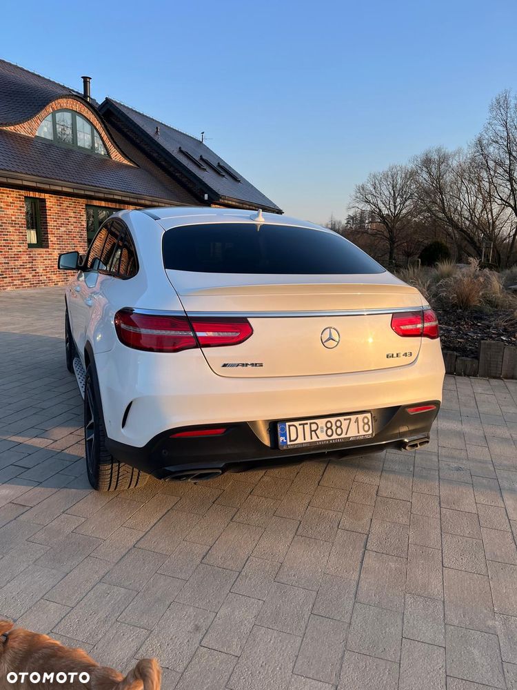 Mercedes-Benz GLC - 6
