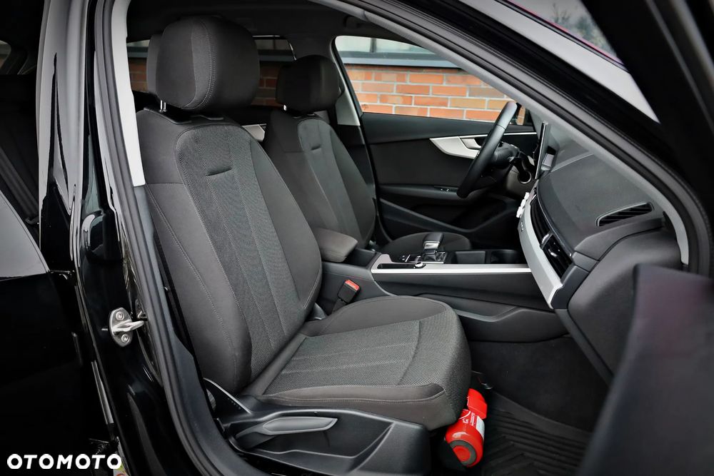 Audi A4 Avant 40 TDI Quattro S tronic - 25