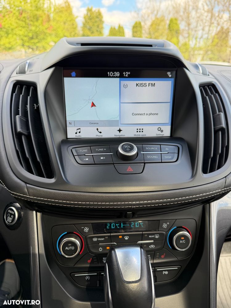 Ford Kuga 2.0 TDCi 4WD Powershift Vignale - 21