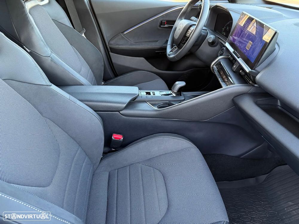 Toyota C-HR 1.8 Hybrid Exclusive+P.Luxury - 33