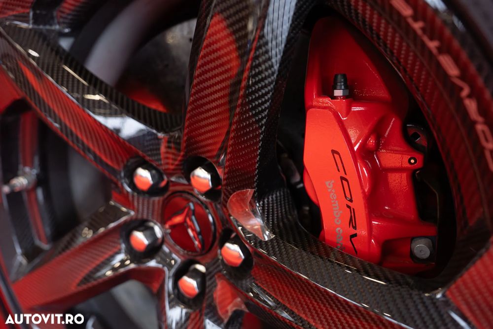 Chevrolet Corvette - 23