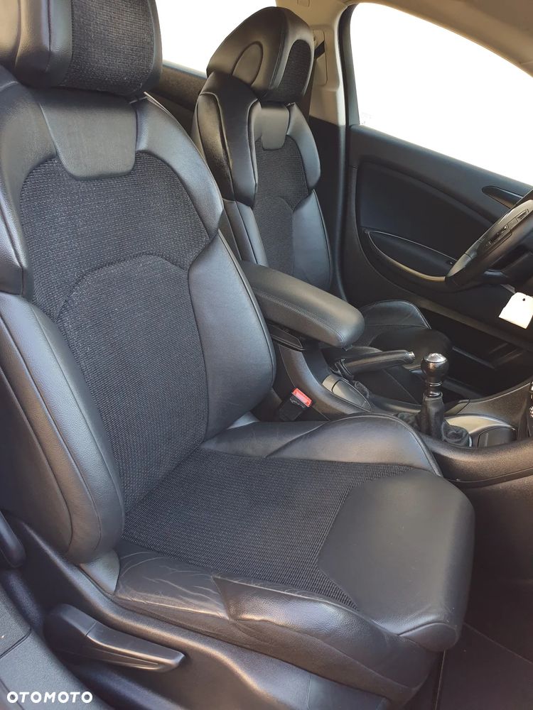 Citroën C5 2.0 HDi Confort Equilibre Navi - 31