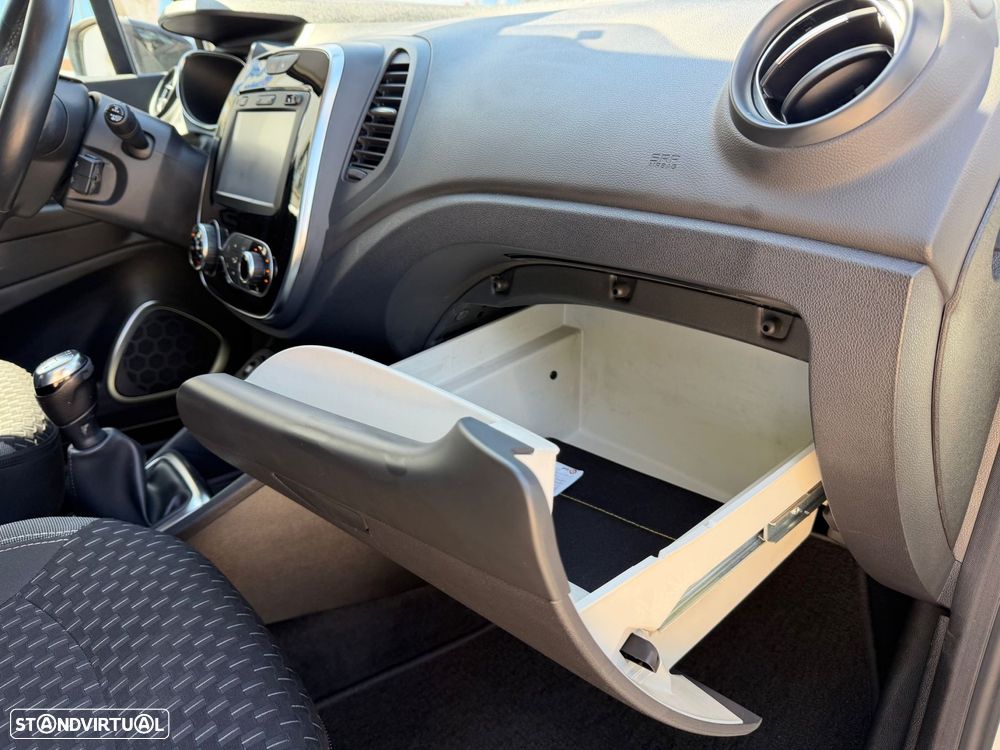 Renault Captur 1.5 dCi Exclusive - 17