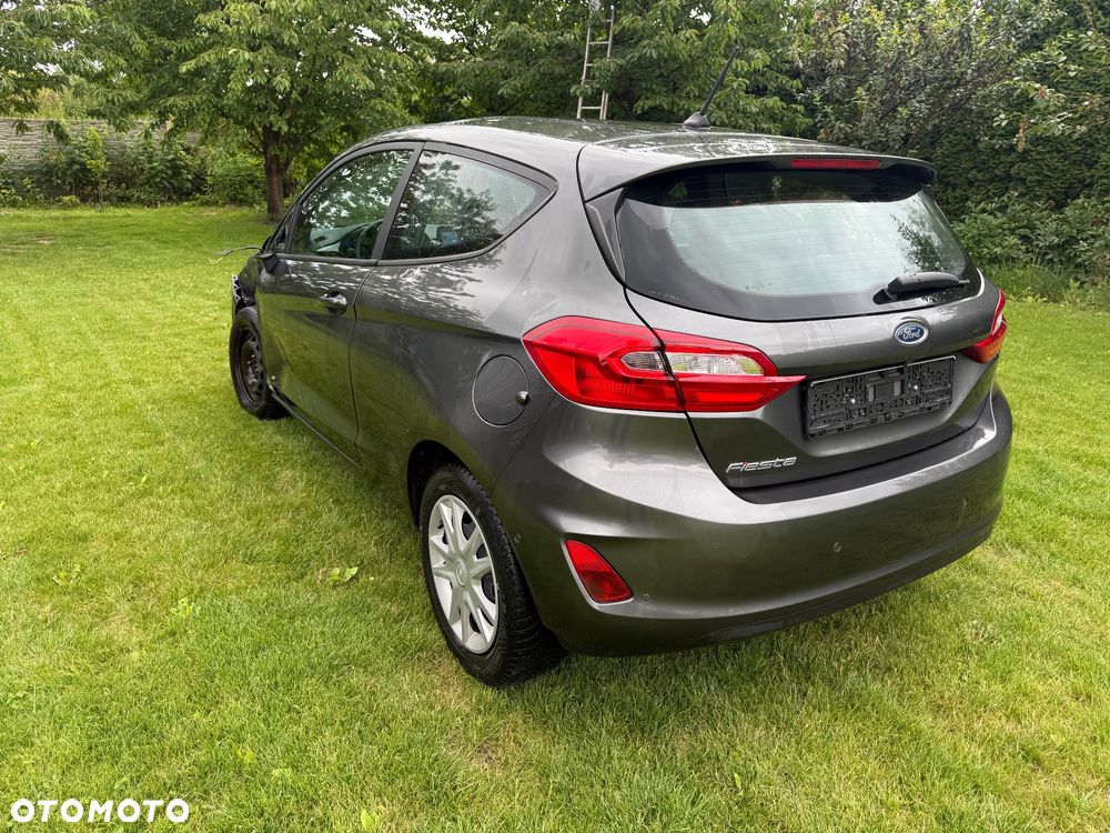 Ford Fiesta - 13