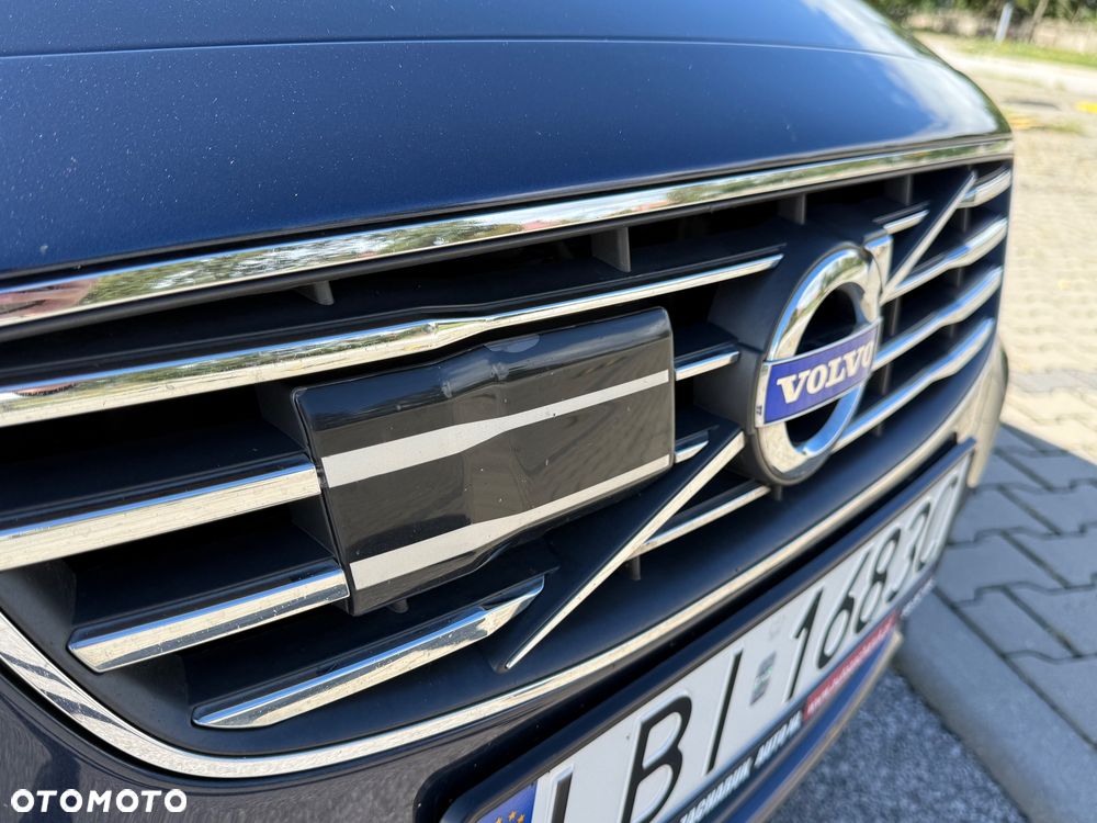 Volvo V70 D4 Geartronic Summum - 19