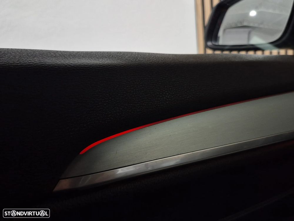 BMW X1 16 d sDrive Line xLine - 30