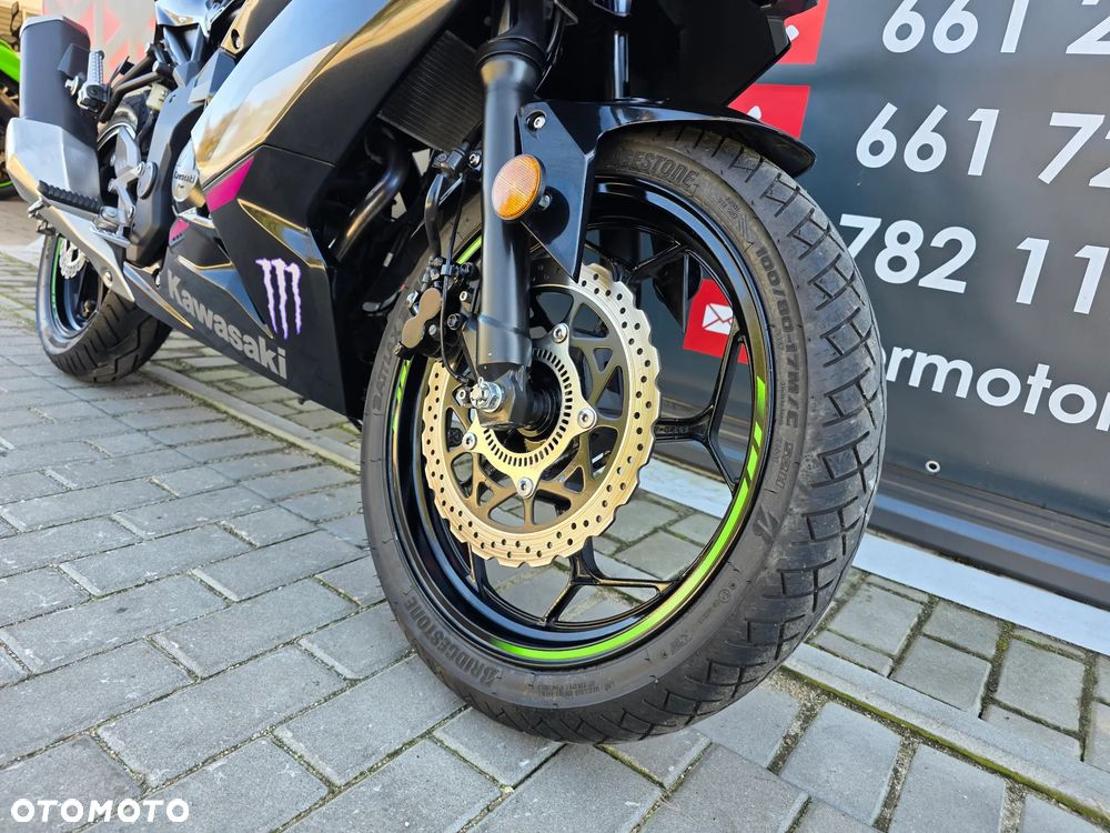 Kawasaki Ninja - 26