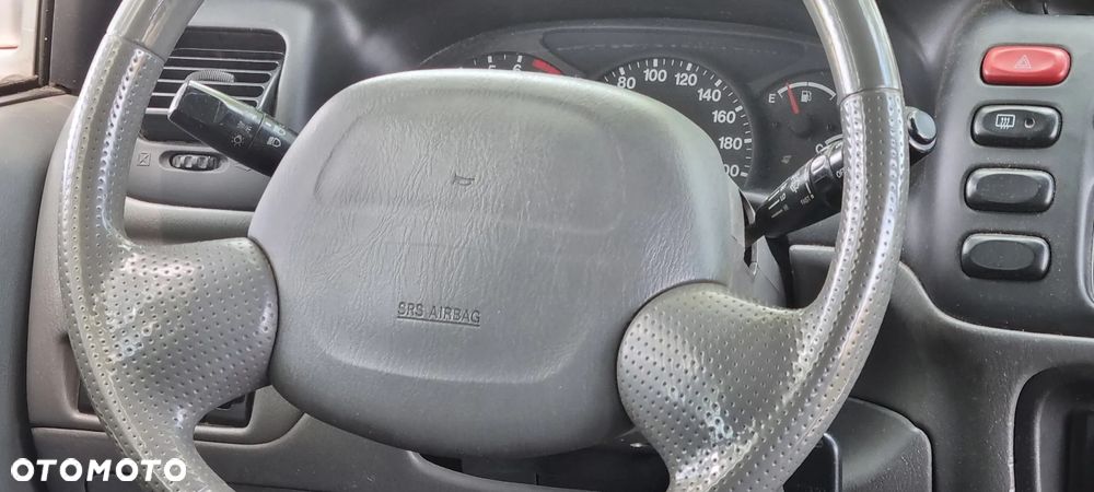 Suzuki Vitara - 6