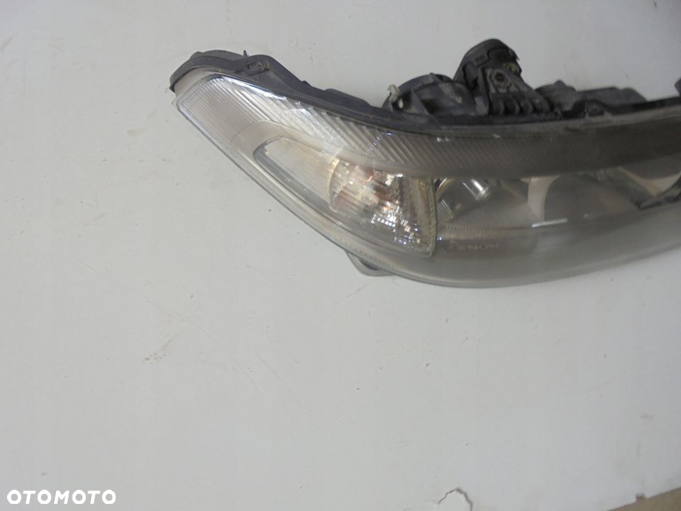 LAMPA PRAWA PRZOD LAGUNA II XENON - 3