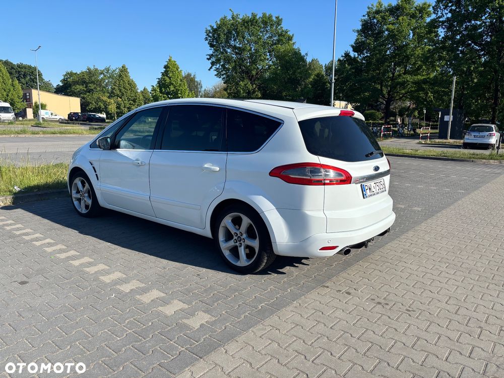Ford S-Max 2.2 TDCi DPF Titanium - 4
