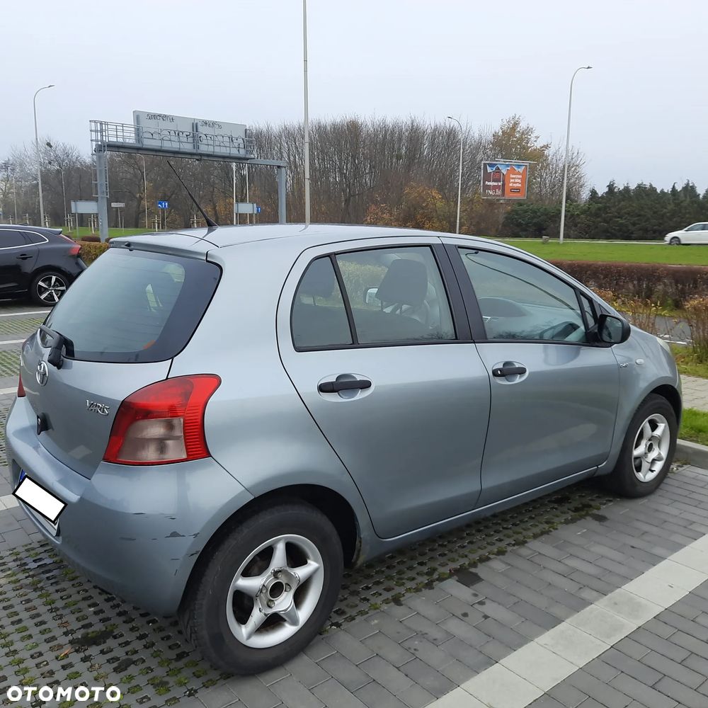 Toyota Yaris 1.4 D-4D Luna A/C - 5