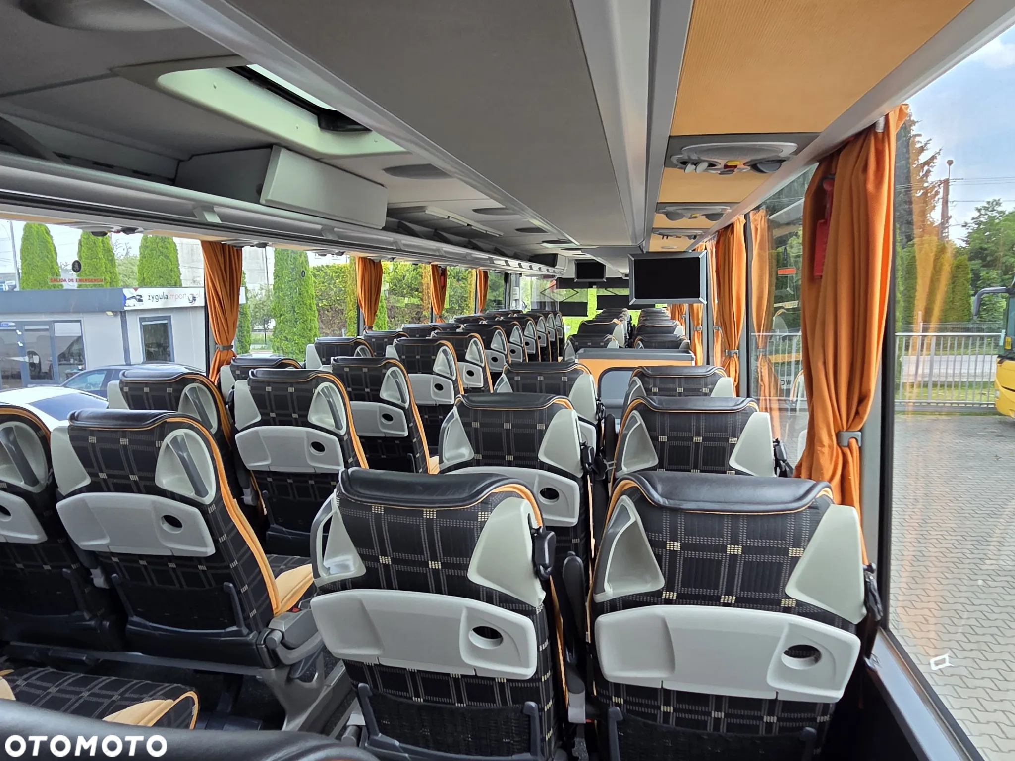 Mercedes-Benz TOURISMO RHD-L 14 METRÓW/ 61 MIEJSC LUXLINE / WC - 26
