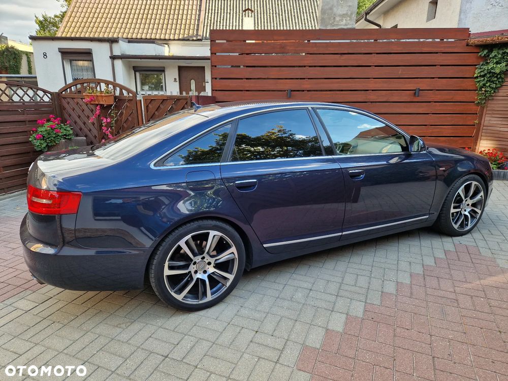 Audi A6 - 4