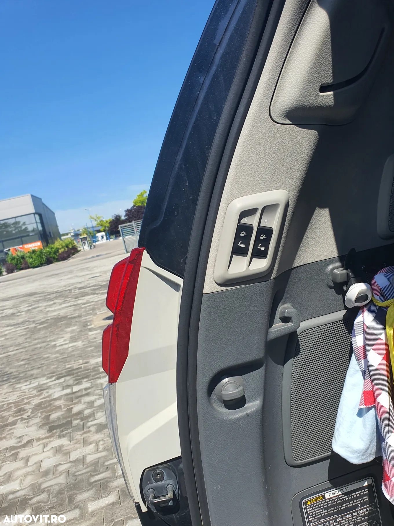 Toyota Land Cruiser 3.0l Turbo D-4D Aut. AVS 7 Locuri Luxury - 8