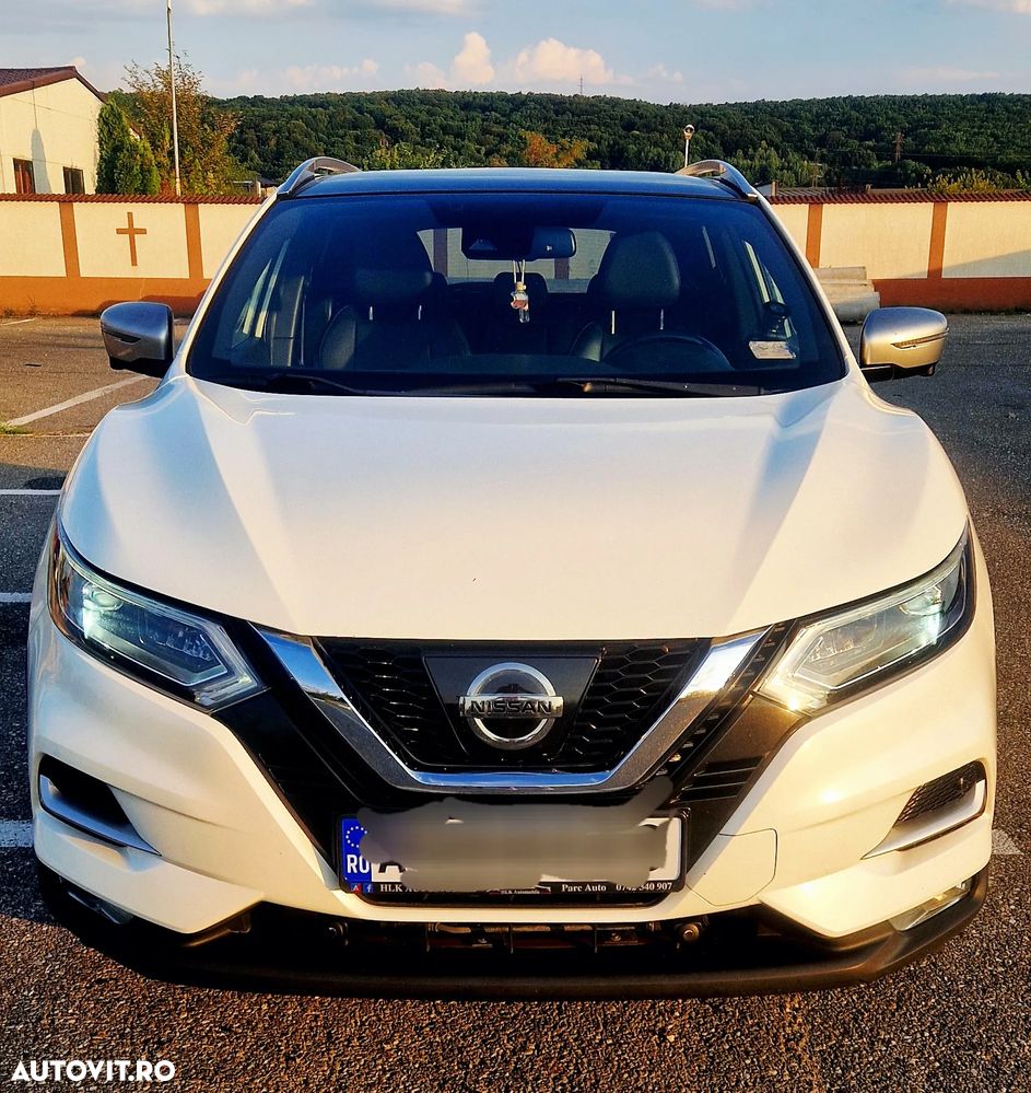 Nissan Qashqai - 2