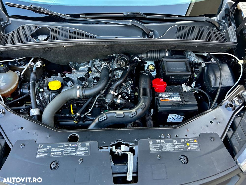 Dacia Dokker TCe 115 Stepway Celebration - 9