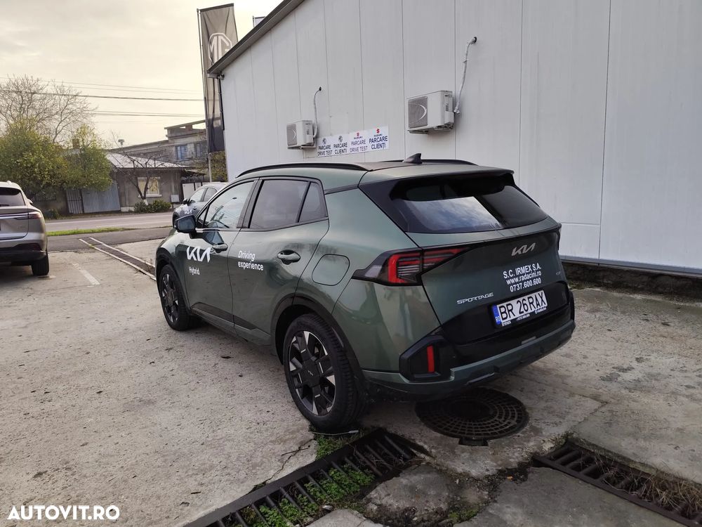 Kia Sportage 1.6 T-GDI MHEV 7DCT HP 4x4 GT Line - 4