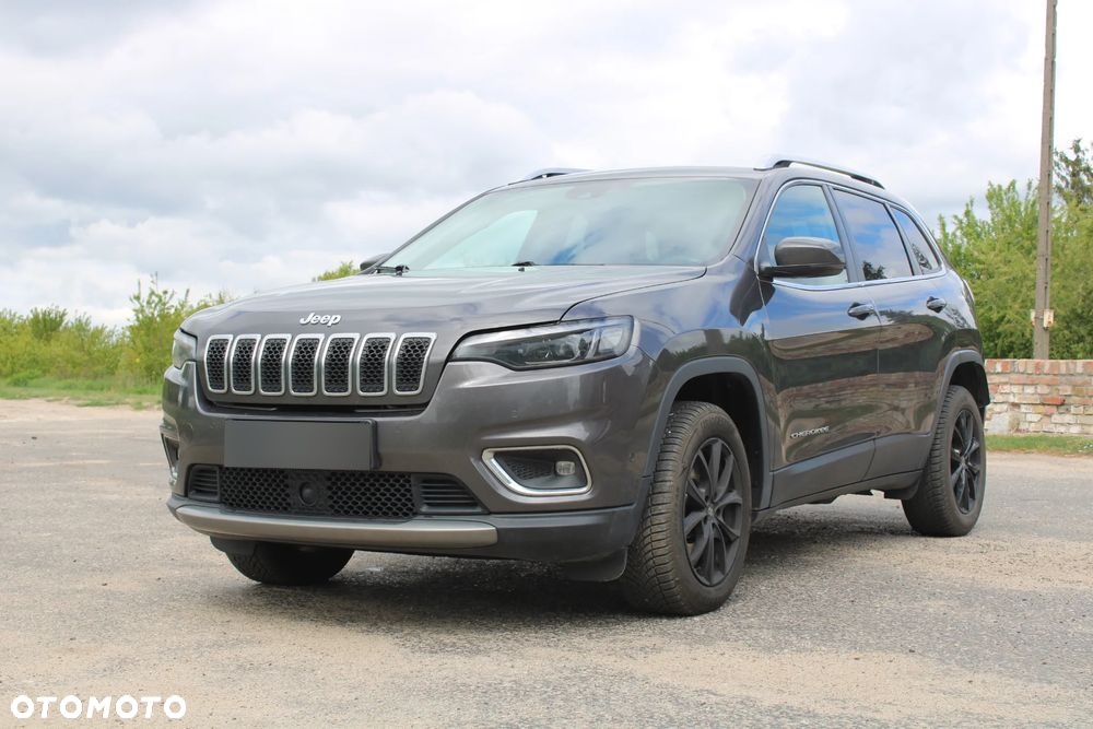 Jeep Cherokee - 2