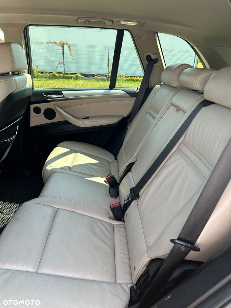BMW X5 4.0d xDrive - 12