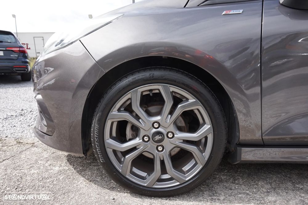 Ford Fiesta 1.0 EcoBoost MHEV ST-Line - 11