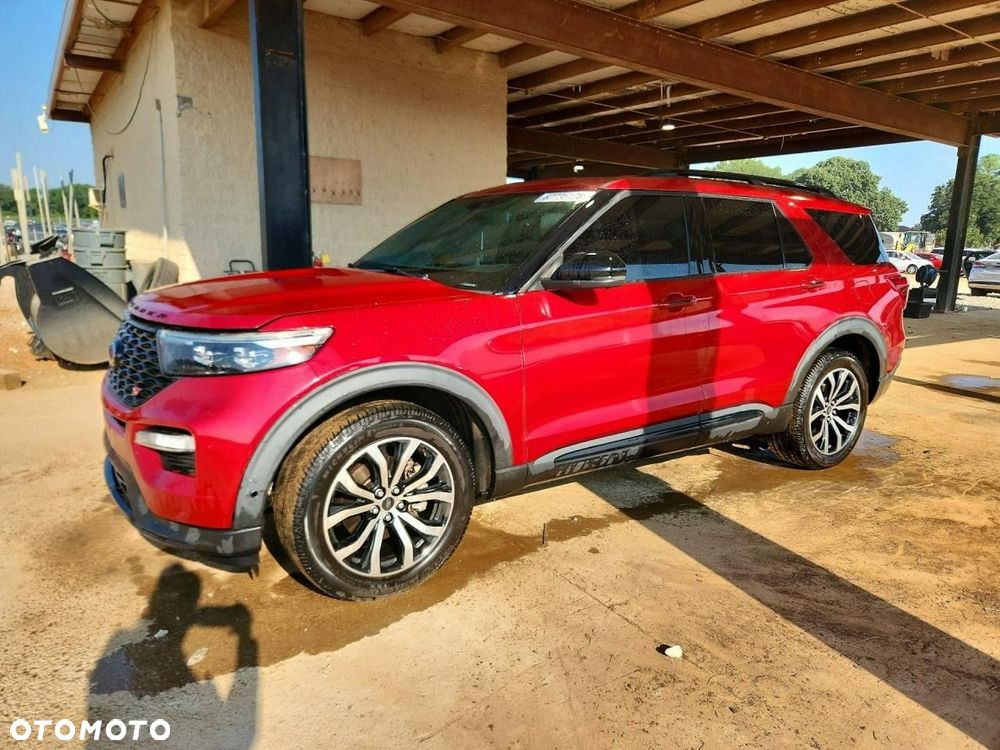 Ford Explorer - 1