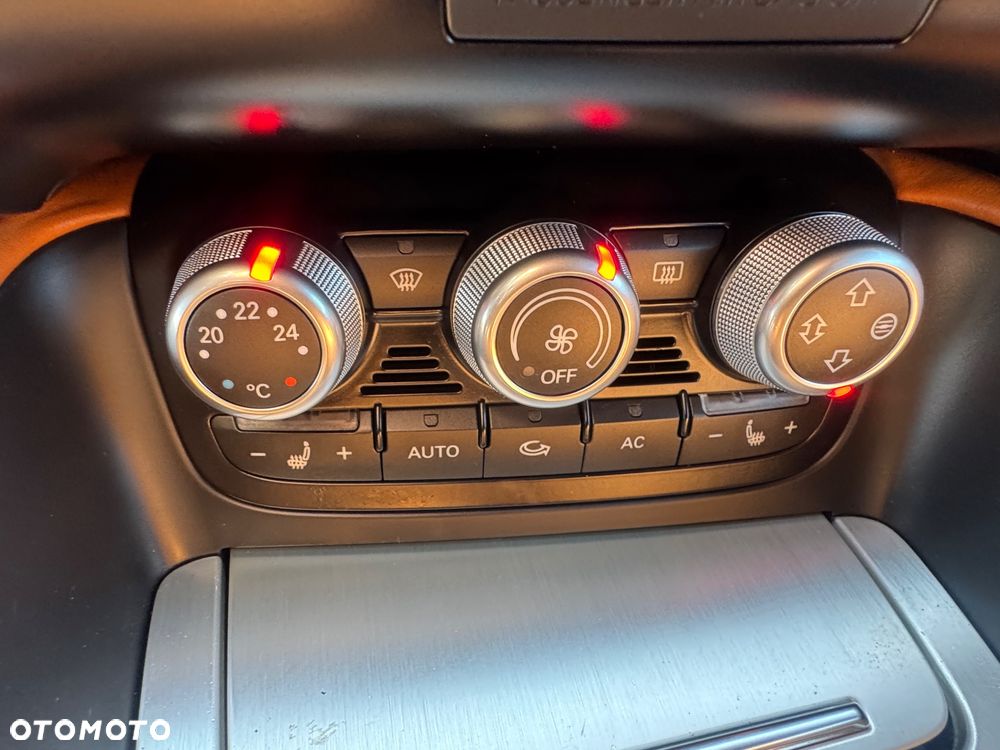 Audi TT S Coupé - 27