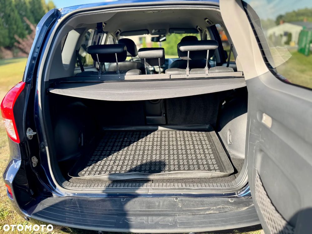 Toyota RAV4 2.2 D-CAT 4x4 Executive - 13