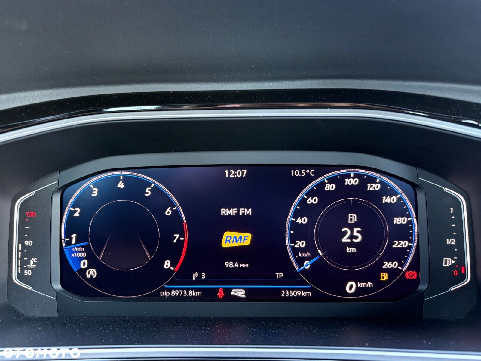 Volkswagen T-Roc 1.5 TSI R-Line - 21