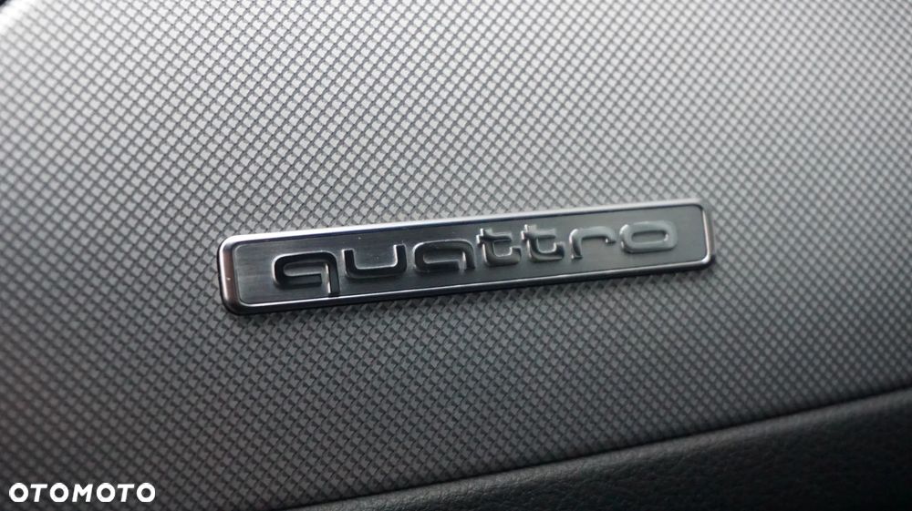 Audi A6 Limousine 3.0 TDI quattro S tronic - 23