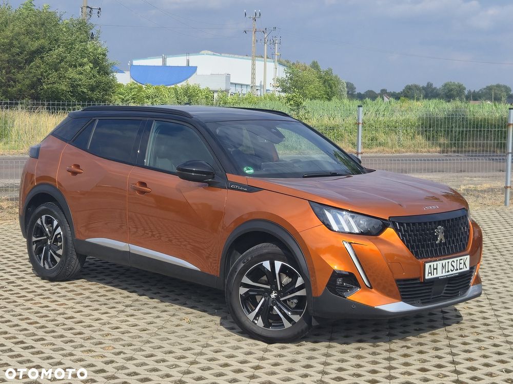 Peugeot 2008 PureTech 130 EAT8 GT Exclusive - 3