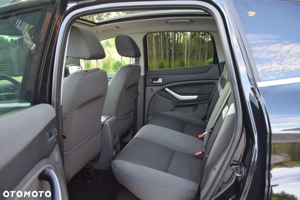 Ford Kuga 2.0 TDCi Trend - 6