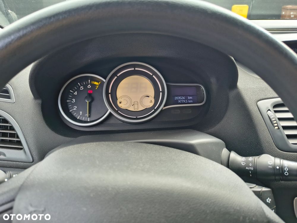 Renault Megane 1.6 16V Generation - 12