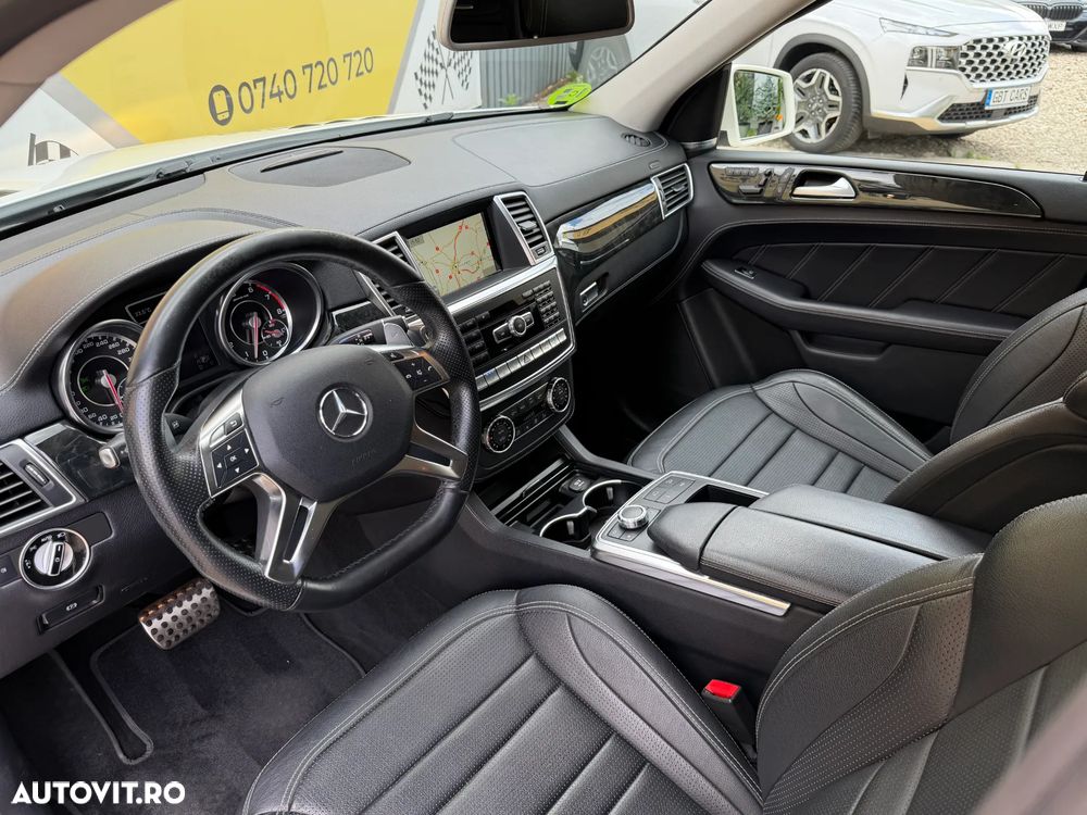 Mercedes-Benz ML 63 AMG 4Matic AMG SPEEDSHIFT 7G-TRONIC - 3