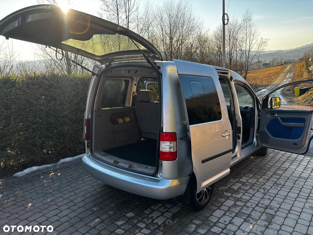 Volkswagen Caddy - 4