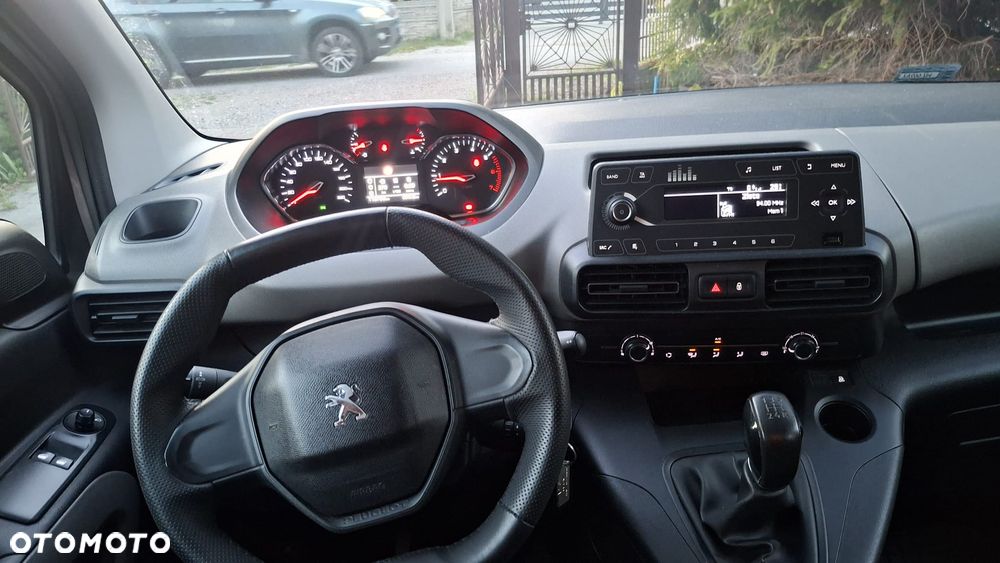 Peugeot Rifter 1.5 BlueHDI Active - 25