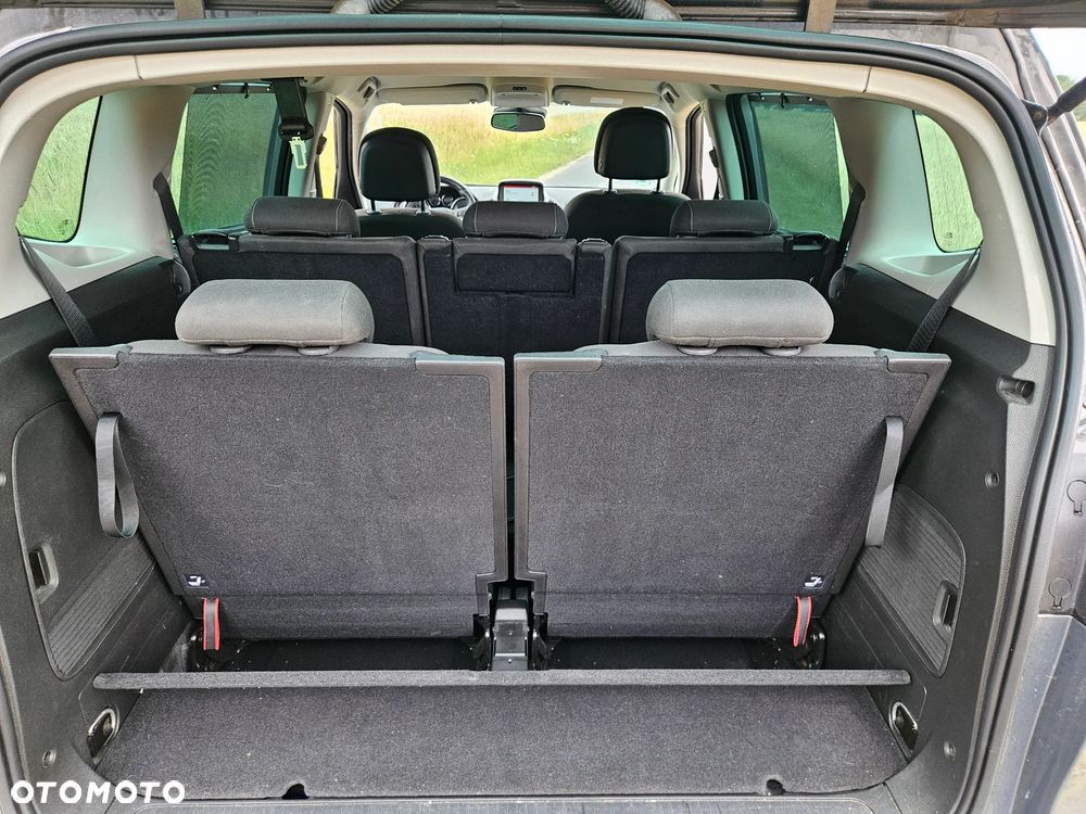 Opel Zafira 2.0 D (CDTI ecoFLEX) Start/Stop Active - 13