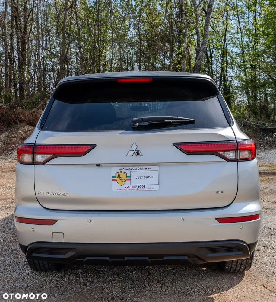 Mitsubishi Outlander - 5