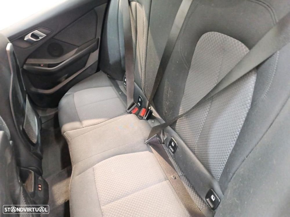 BMW 116 d Corporate Edition Auto - 6