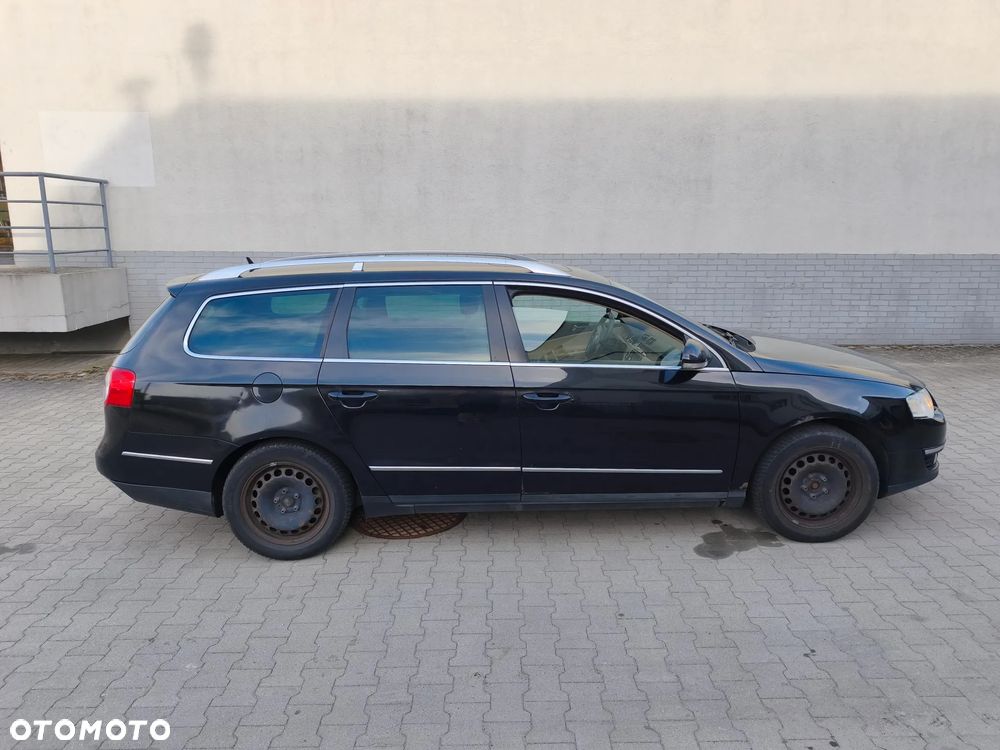 Volkswagen Passat 2.0 TDI DSG Highline - 9