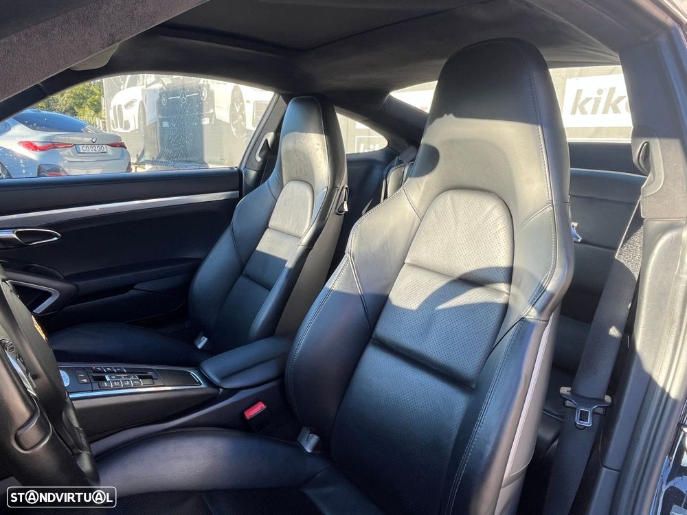 Porsche 911 (991) Carrera 4 S PDK - 18