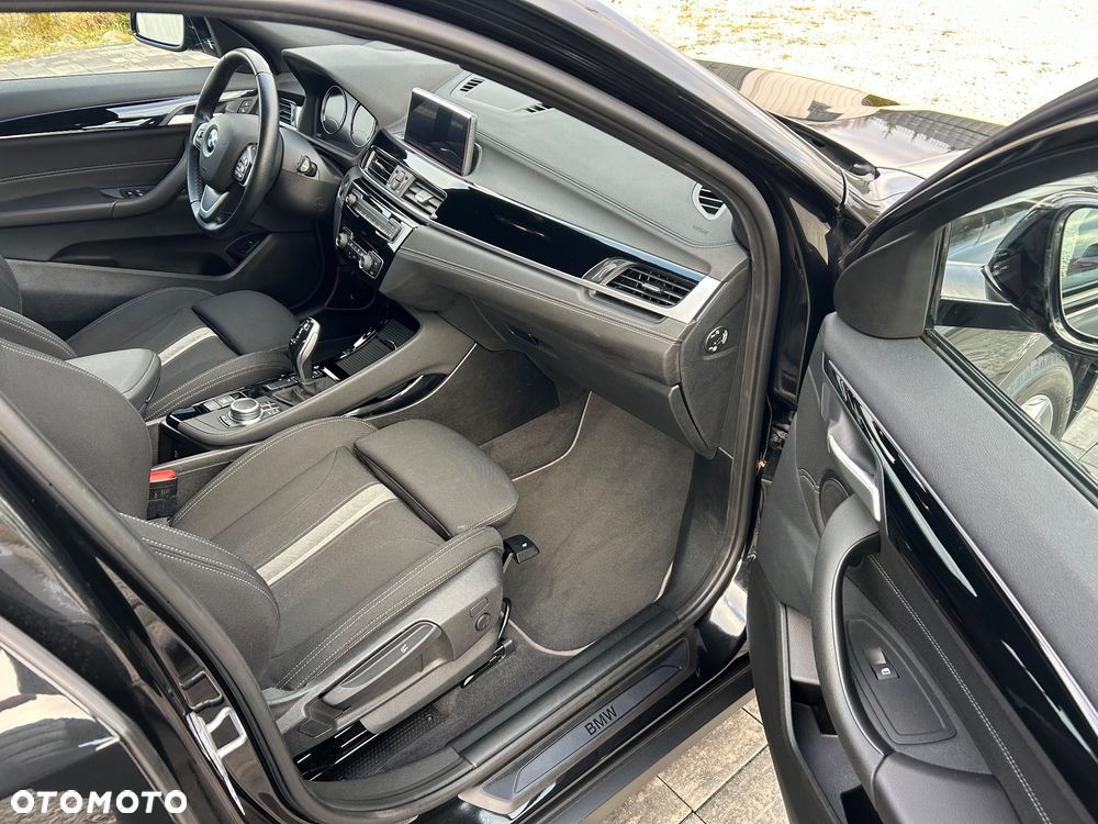 BMW X2 sDrive20i Advantage Plus - 14