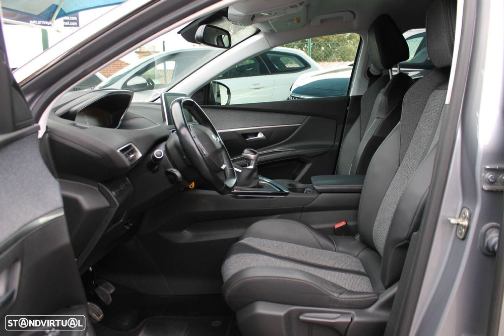 Peugeot 5008 1.5 BlueHDi Allure - 42