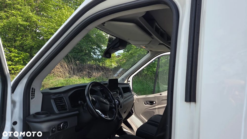 Ford Transit - 22