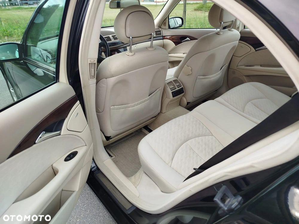 Mercedes-Benz Klasa E 220 CDI Classic - 6